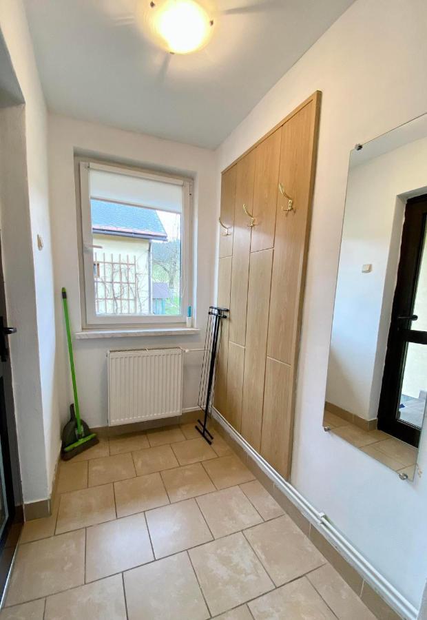 Appartement Apartmán Markéta à Bystrice  Extérieur photo